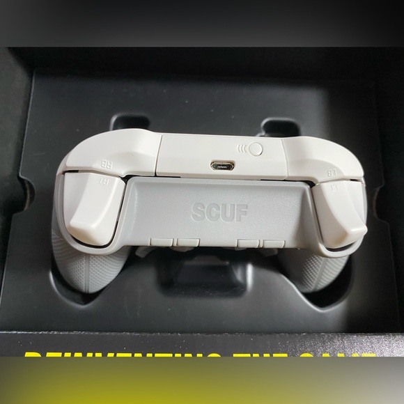 SCUF Prestige Performance Controller Xbox One, Xbox Series X|S, PC & Android - Picture 4 of 6